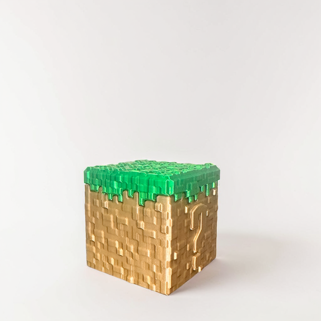 Minecraft Box for Switch Cartridge Open - Side View