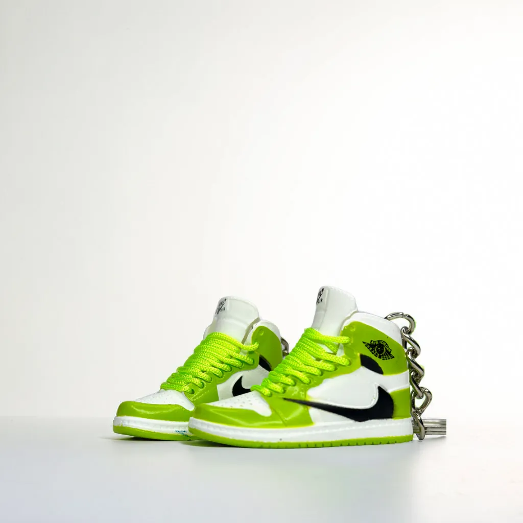 AJ 1 Visionaire