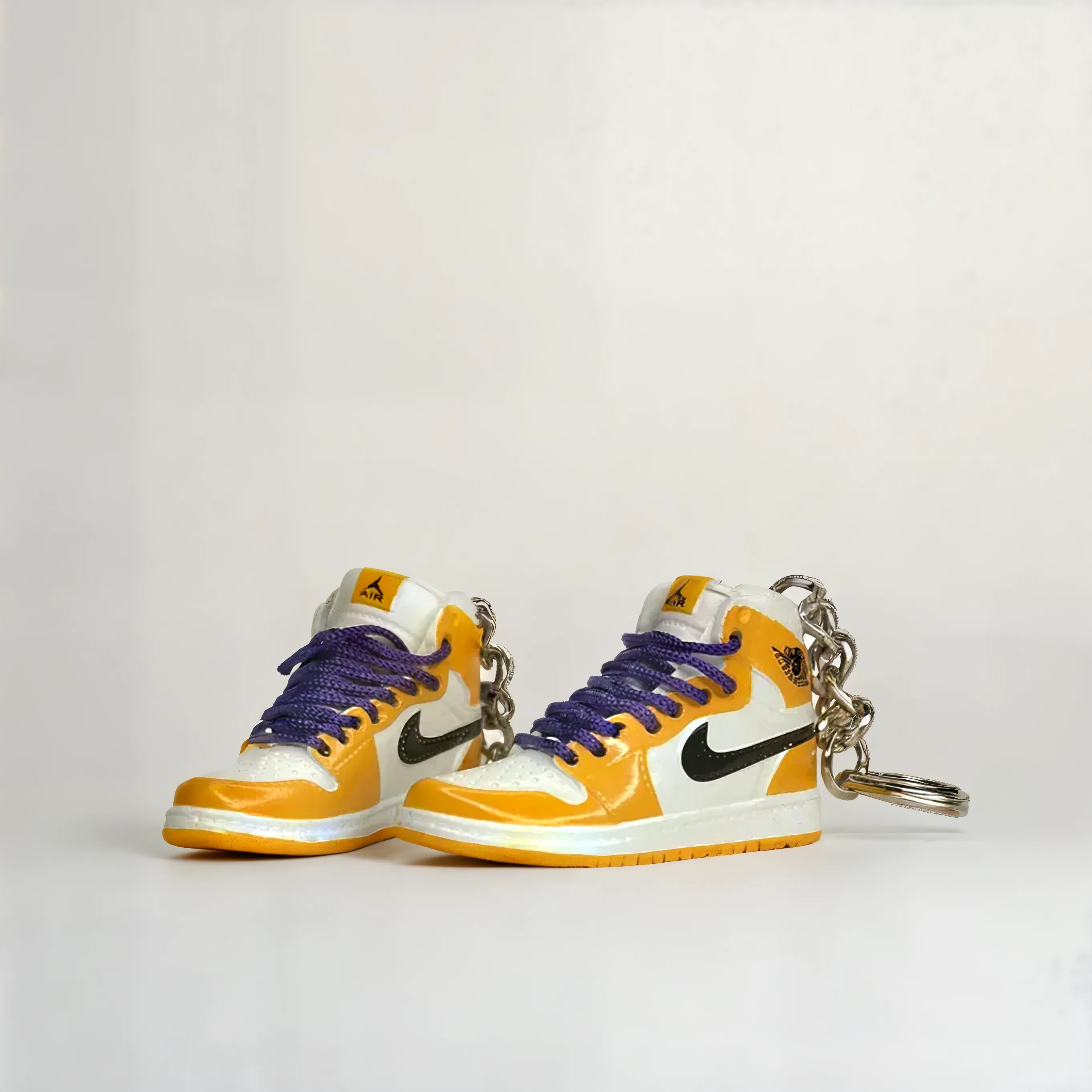 AJ 1 Mid Lakers