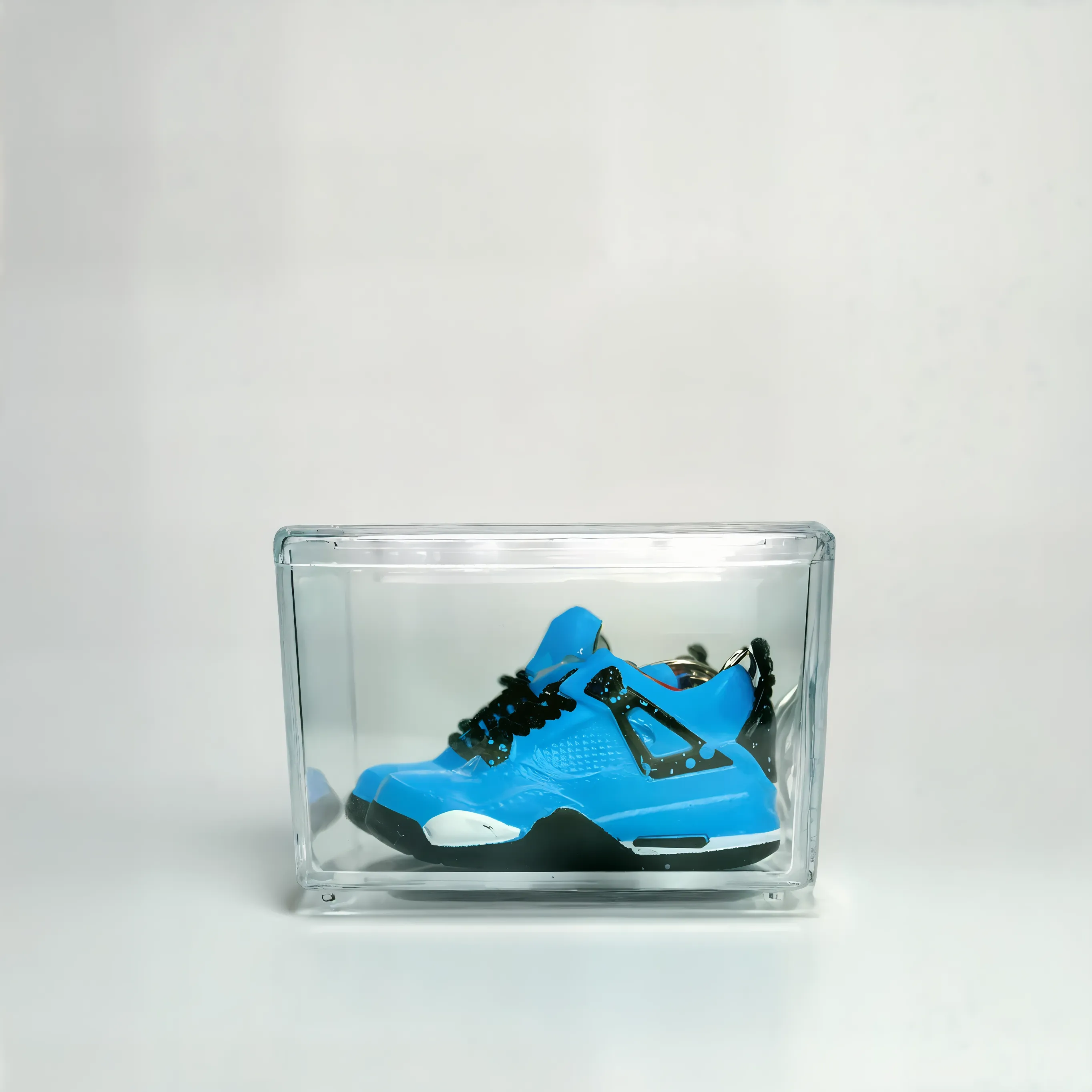 Single MiniSneakers Cactus Jack - Glass Box View